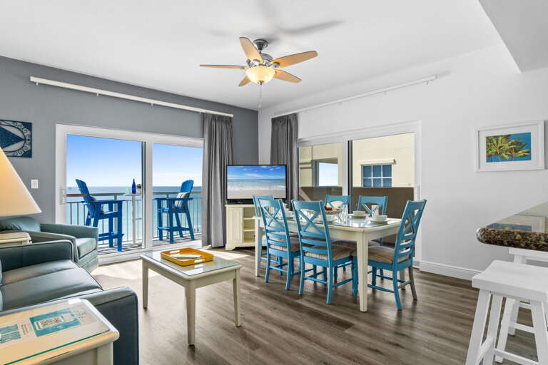 Open concept for beautiful views while you dine and relax!