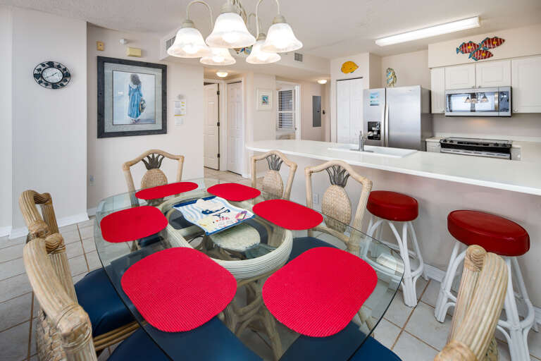 Lovely meals can be shared here