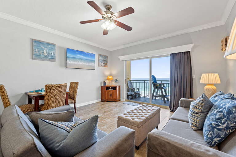 Fantastic views from each seat in the living area or dining area