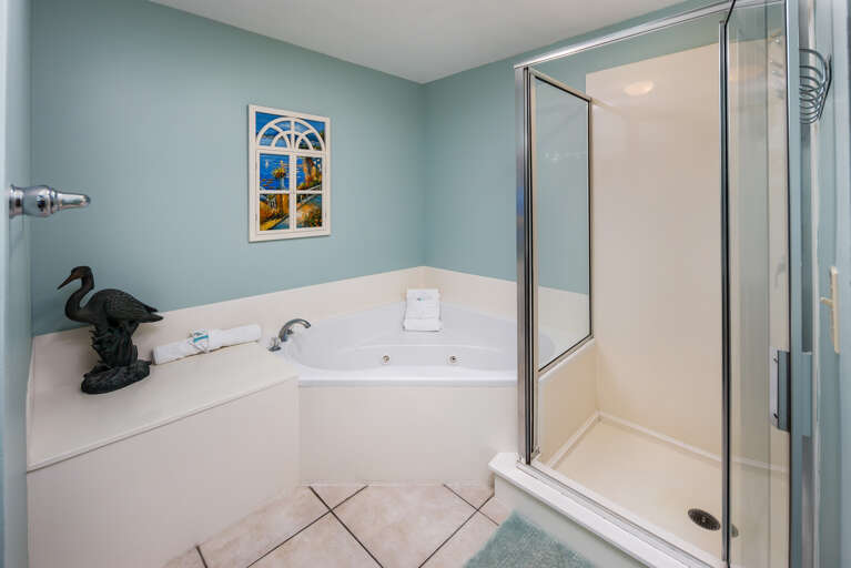 Enjoy a bath or use the walk in shower - the choice is yours.
