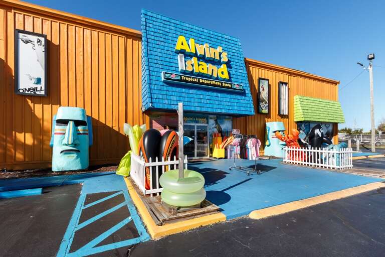 Alvin's Island perfect for last minute beach accessories