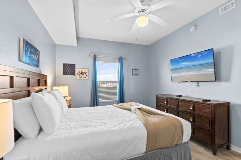 Dresser for some unpacking so you can enjoy every minute on the beach! 