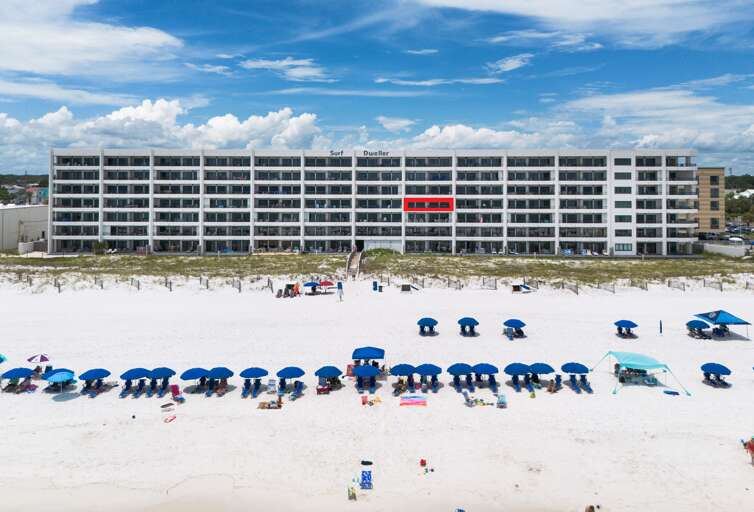 Red rectangle indicates location of unit balcony