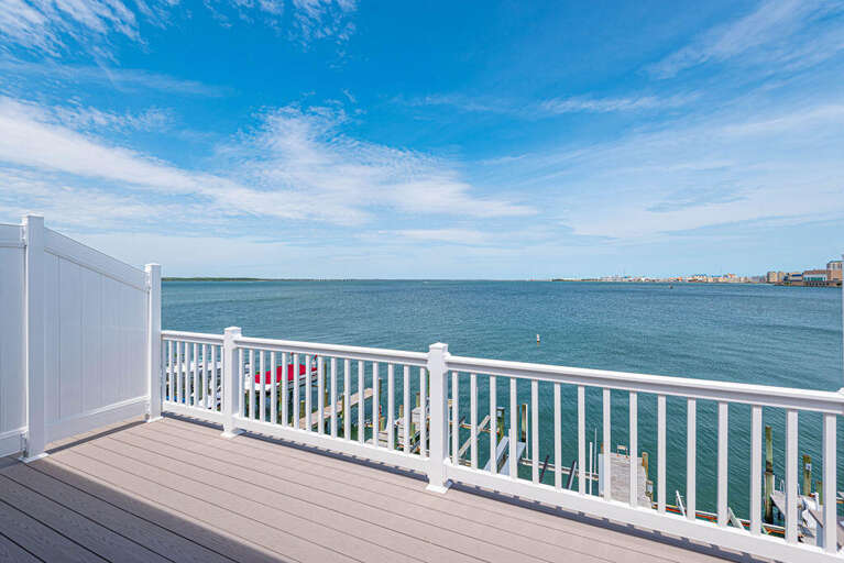 SECOND-FLOOR-BALCONY