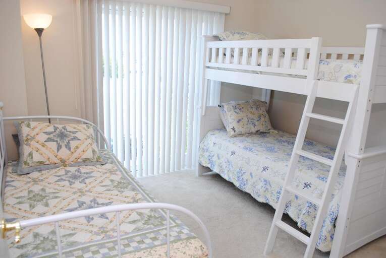Third Bedroom with Day bed/Trundle & Bunk Bed 