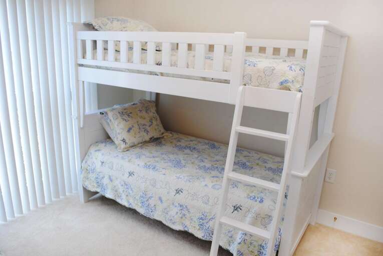 Third Bedroom With Twin Bunk Bed 