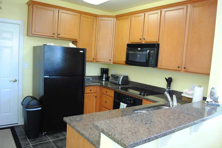 Broad Marsh 105F Kitchen