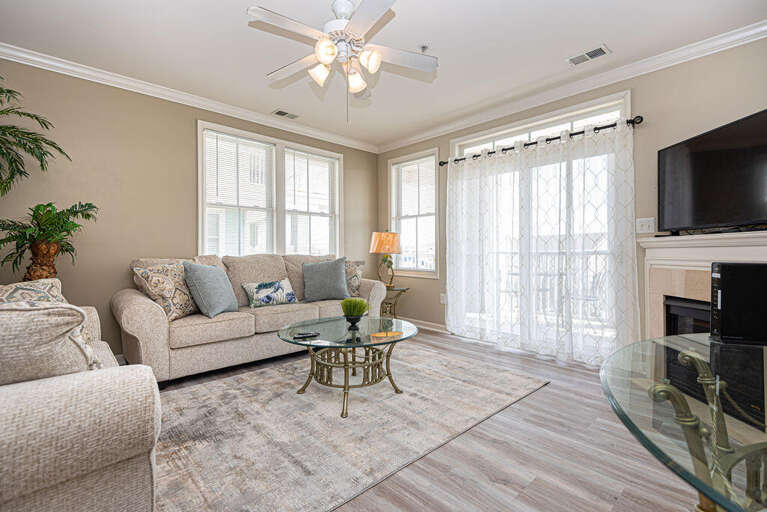 Living-Area-2-Hidden-Cove-Way, 3A-Sunset-Island-Ocean-City-MD