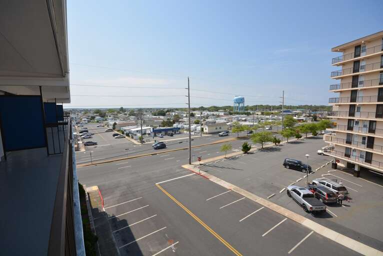 Balcony View Looking West