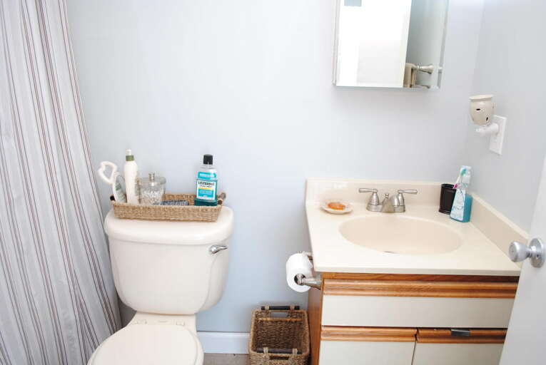 Master Bedroom Bathroom