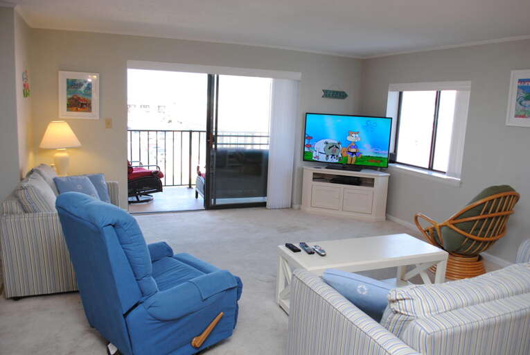 Oceanside 66 301 Living Room