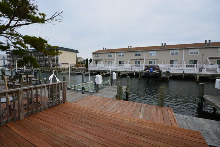 Boat Dock with Boat Tie Up at View Point 2802 B Boat Dock with Boat Tie Up at View Point 2802 B