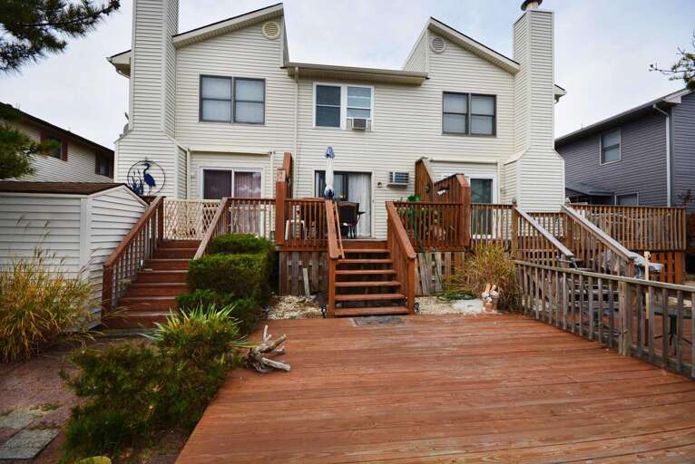 Back Deck at View Point 2802 B in Ocean City MD Back Deck at View Point 2802 B in Ocean City MD