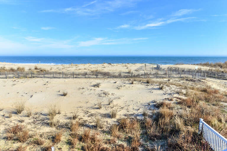 Upstairs Oceanfront Balcony
