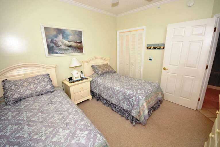 Bedroom 3 with 2 Twins