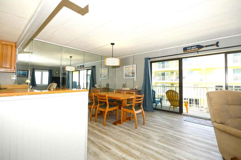 LIVING-AREA