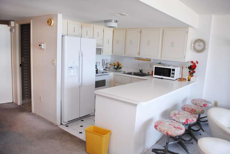 Irene 804 Full-Size Kitchen