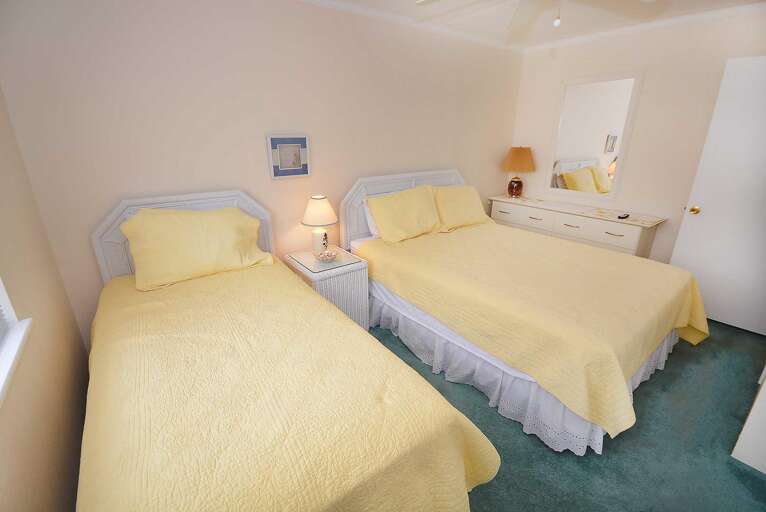 Bedroom 2 with Queen and Twin