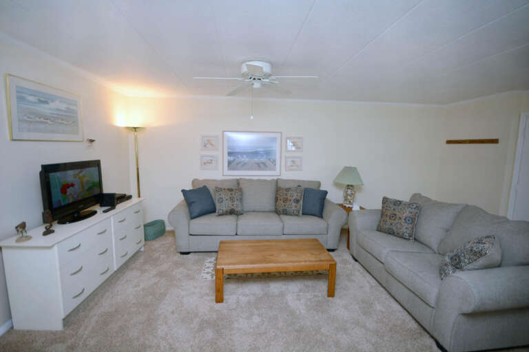 Living-Area 107 Seahorse