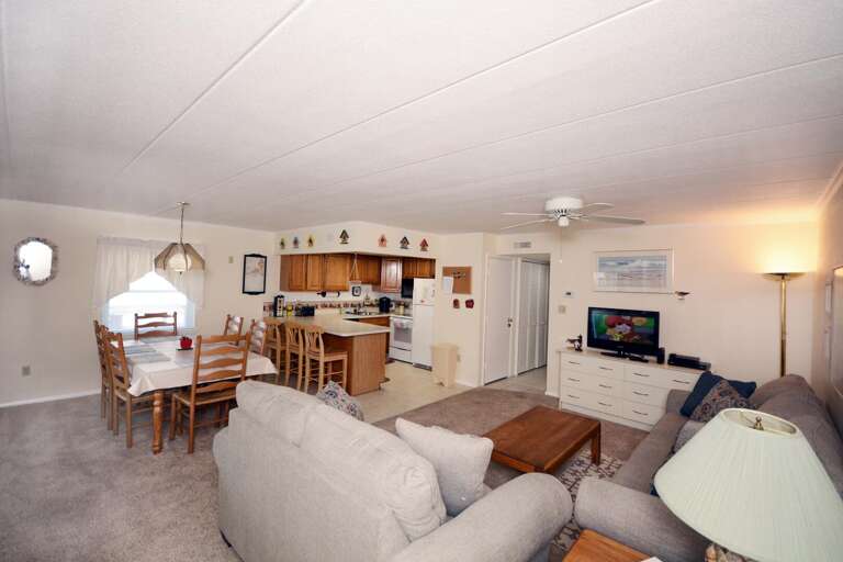 Living-Area 107 Seahorse