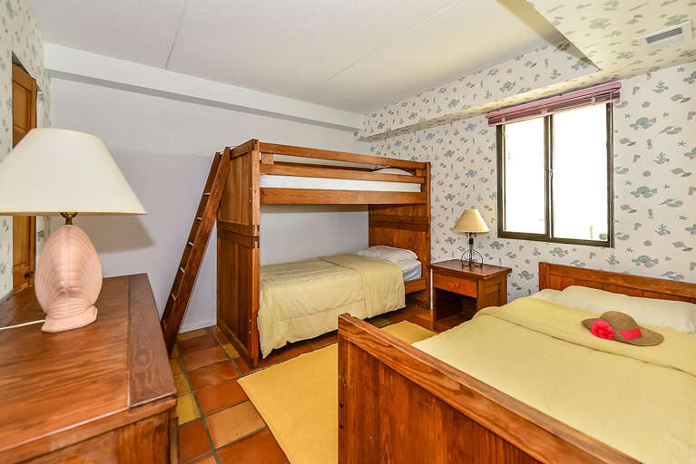 Bedroom 2 with Twin and Bunk Bed