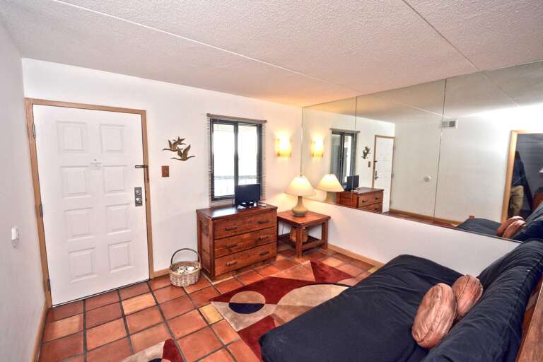 DEN WITH DOUBLE FUTON BED