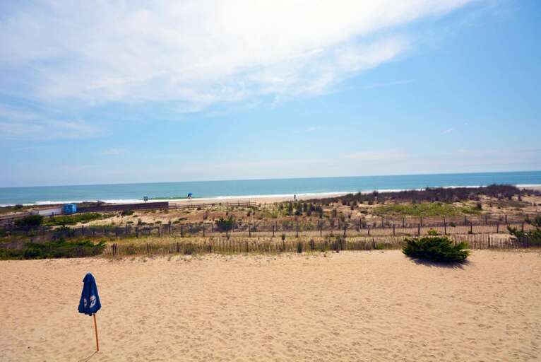 2nd Floor Oceanfront Balcony