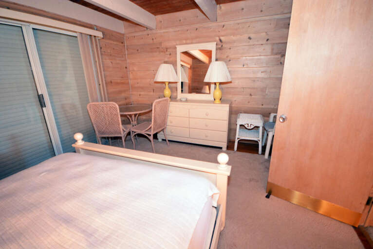 Master Bedroom with Queen Master Bedroom with Queen