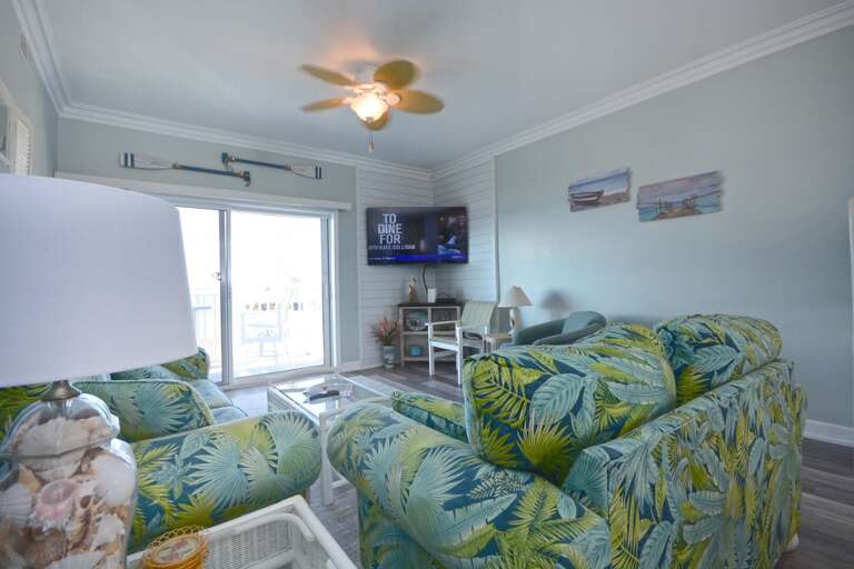LIVING AREA- MARESOL 308-OCEAN CITY