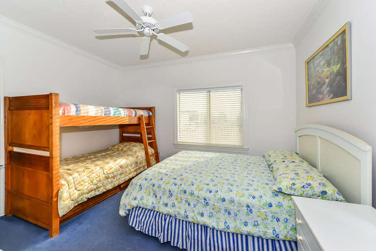 Bedroom 3 with Queen and Bunk Bed