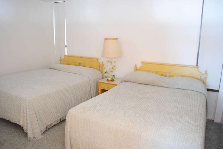 Bedroom 2 two Queens
