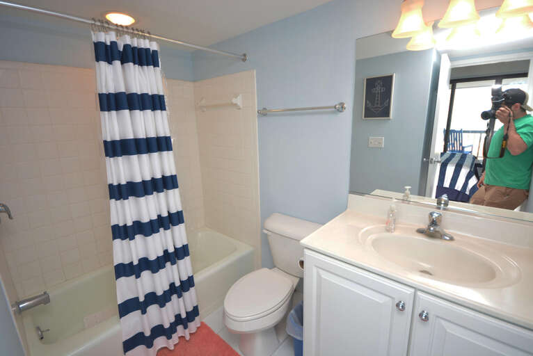 Master-Bathroom