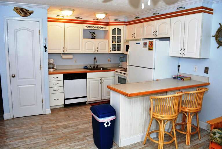 Eldorado 2 Kitchen Eldorado 