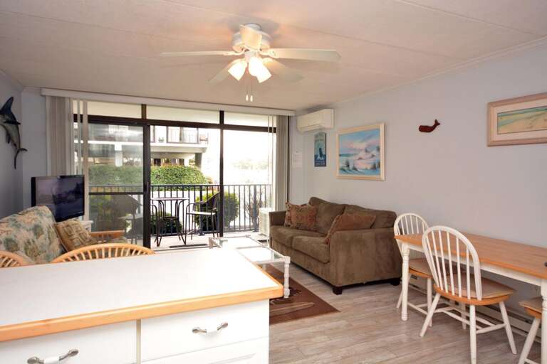 Eldorado 2 Livng-Area