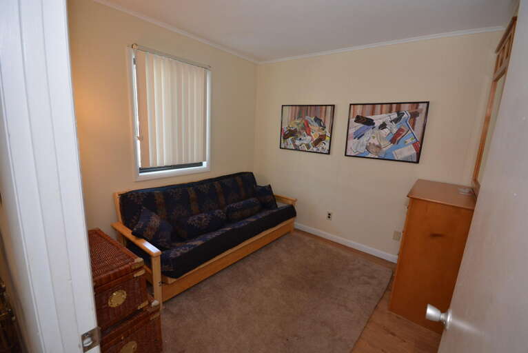 Bottom Floor Den/Bedroom w/ Q Futon