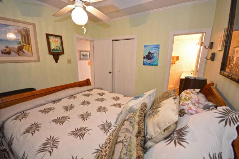 Queen Master Bedroom