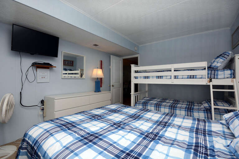 DOUBLE-AND-TWIN-BUNKS