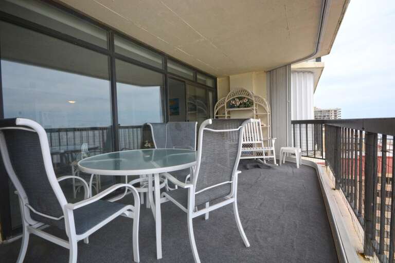BALCONY-FURNITURE