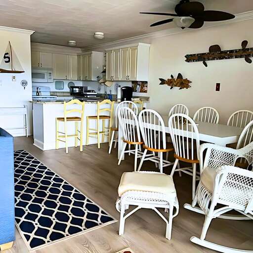 North Shore 5 - Dining Room