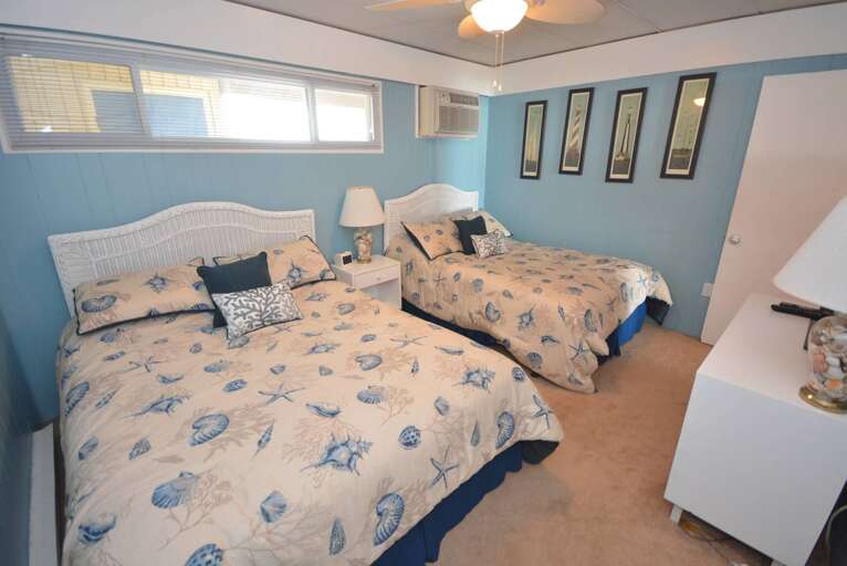 Bedroom with Queen & Double