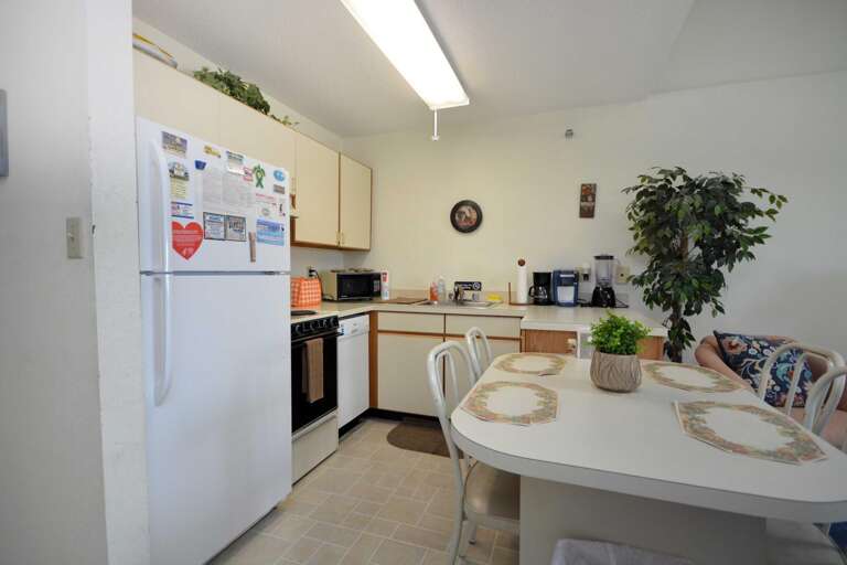 KEY WEST VILLAS 311 - KITCHEN
