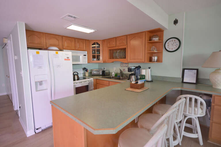 KITCHEN KITCHEN