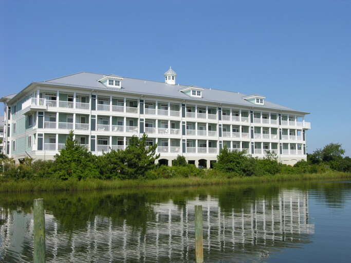 Sunset Island - 4 Hidden Cove Way