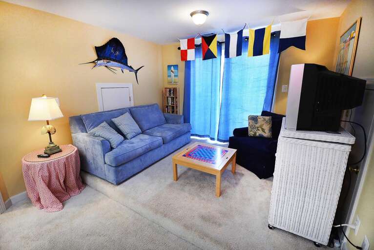 4th Floor Loft Sitting Area