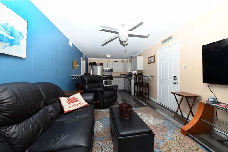 LIVING-AREA