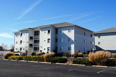 HARBOURTOWN #BUILDING