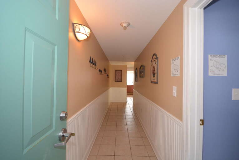 Entry Foyer