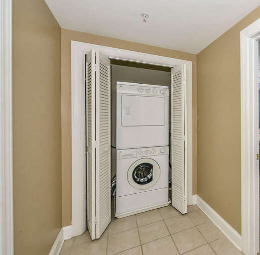 WASHER-DRYER