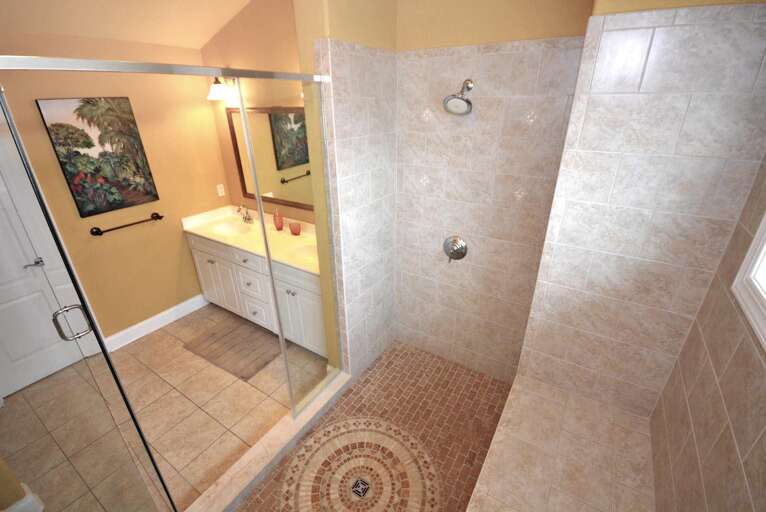 MASTER-BATHROOM-SHOWER