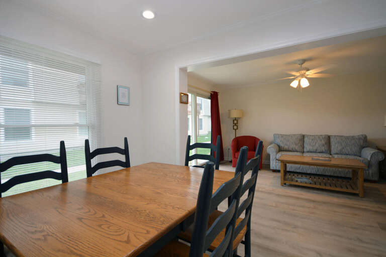 Gullway Villa 103-DINING-AREA